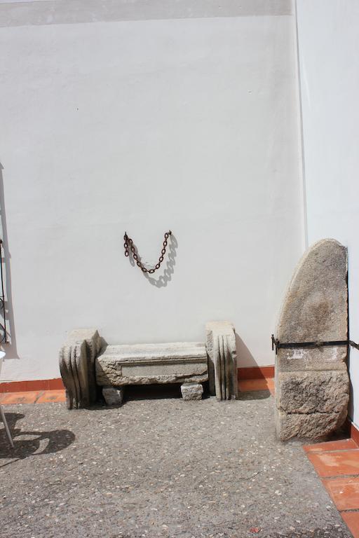 Sumaiya El Palacio Coria Buitenkant foto