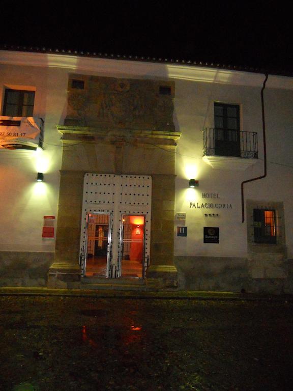 Sumaiya El Palacio Coria Buitenkant foto